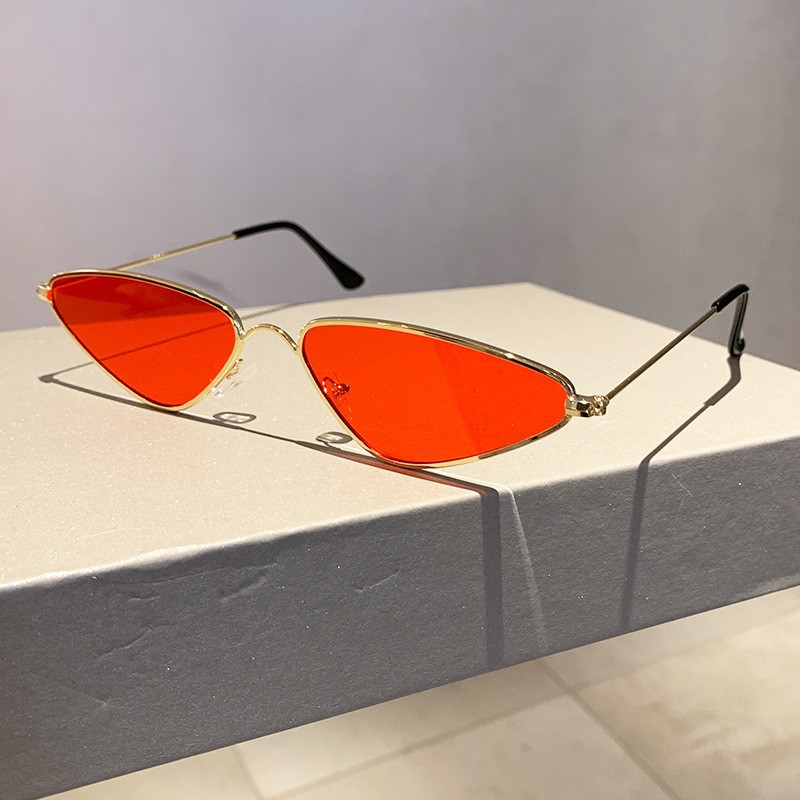 Sunglasses Cat Eye - Neue Version der Cat-Eye-Sonnenbrille mit kleinem