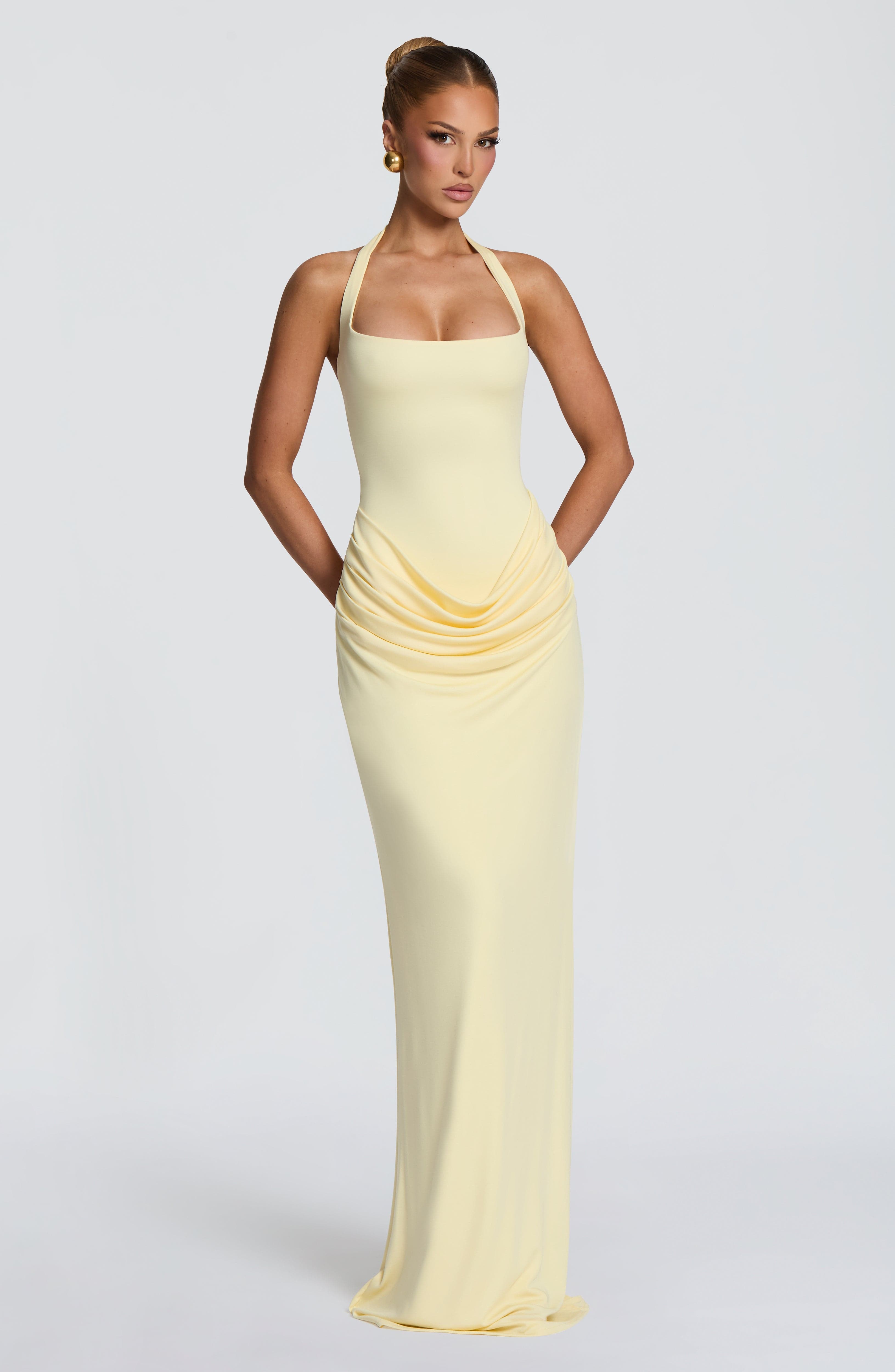 Maxi Dress Halter - Halter-Neck Maxikleid mit eckigem Ausschnitt, drapiertem