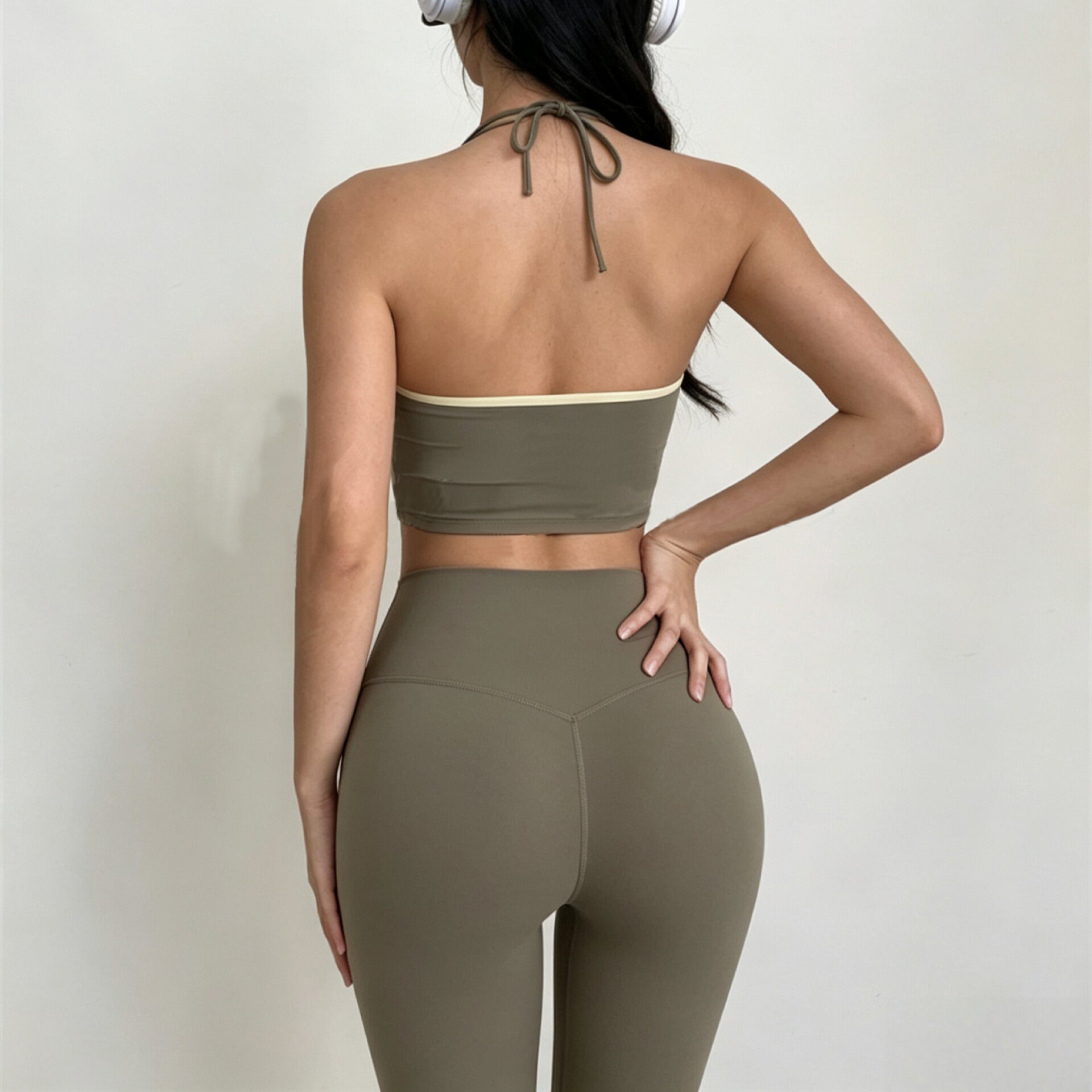 Hängendes Neckholder-Top für D – Bralette Triangle Set Bewertung und Preis
